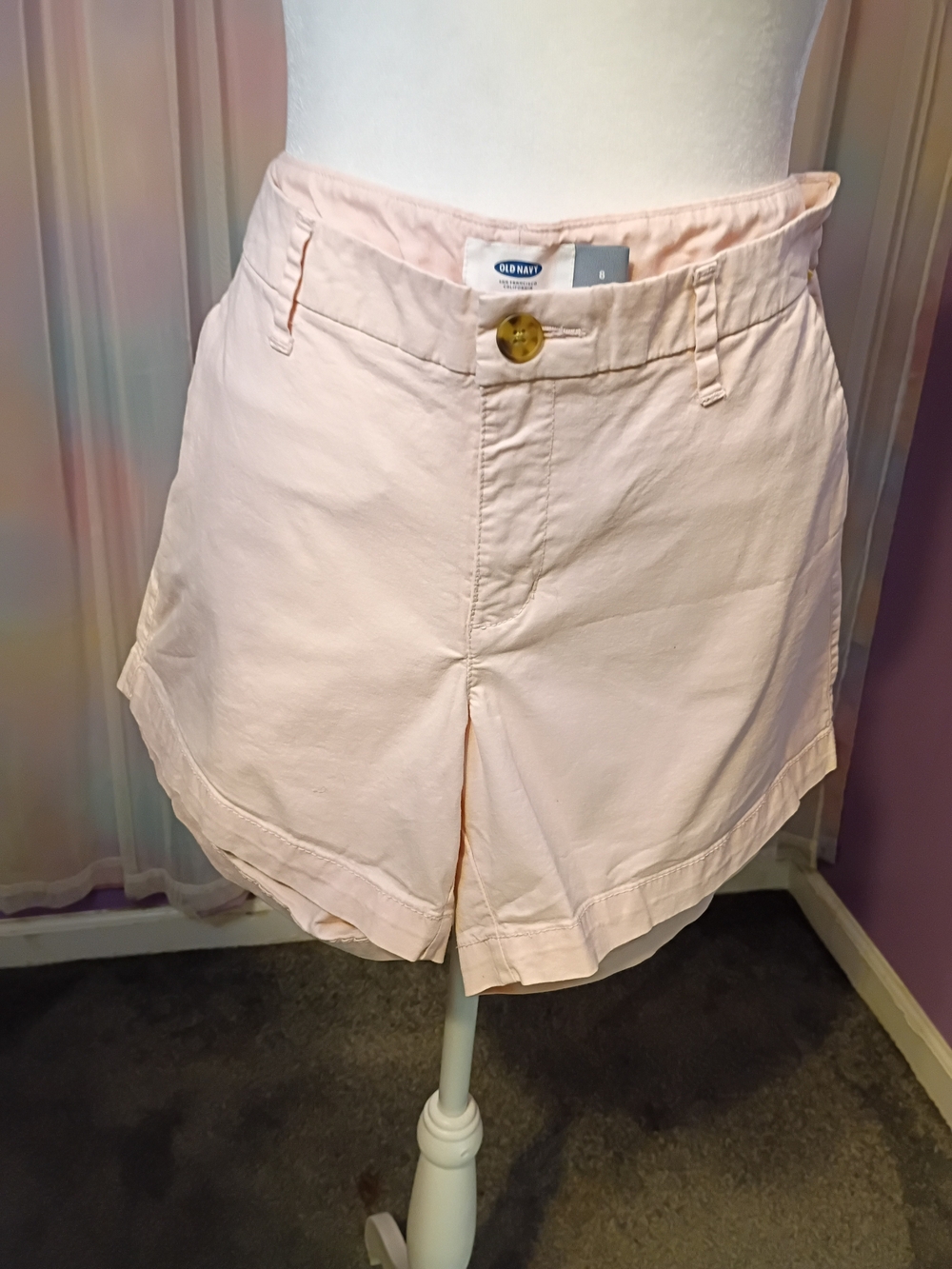Old Navy Women's Light Baby Pink Mid-Rise Cotton Dress Shorts Size 8